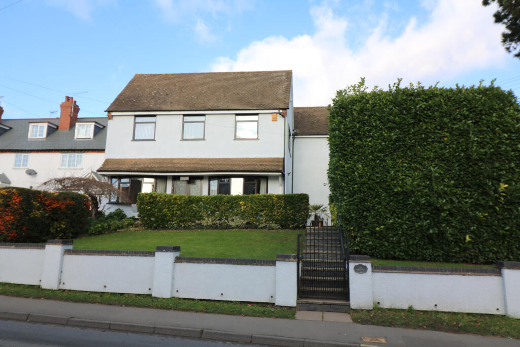 Main image of property: Chestnuts, 1 Worcester Road, Pershore