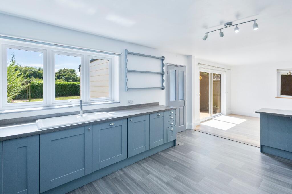 House in Bossingham, Upper Hardres - View 4