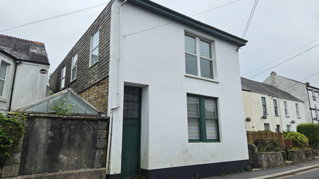 Main image of property: Bodmin Road, St. Austell, PL25 5AE