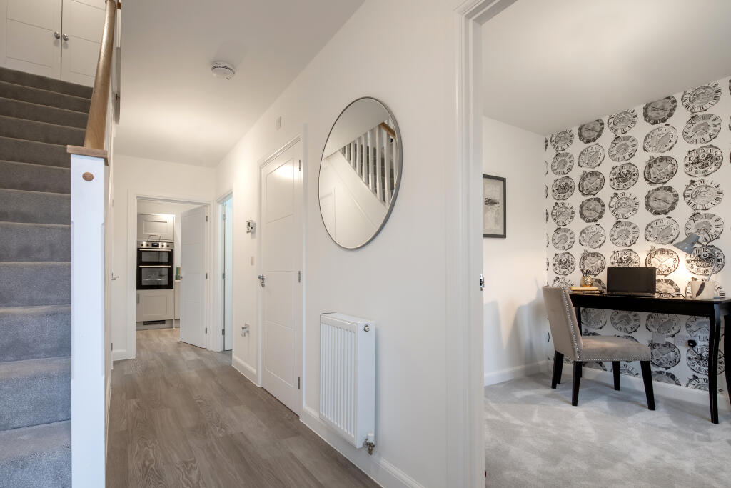 Woodside View, Bishops Green, RG20 photo 3