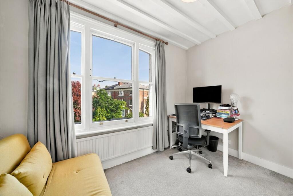 Apartment in Twickenham, East Twickenham, St Margarets - View 5