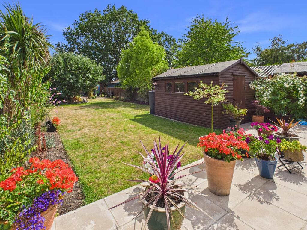 73 Witham Road, Woodhall Spa photo 3