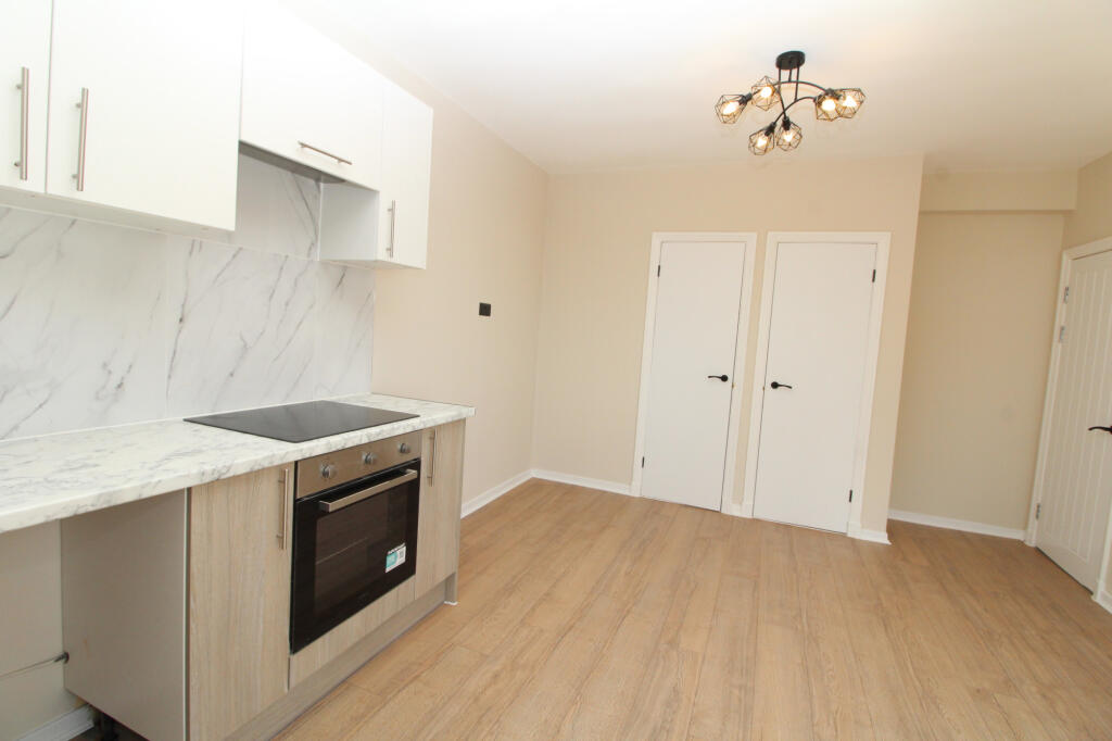 Apartment in London - View 4