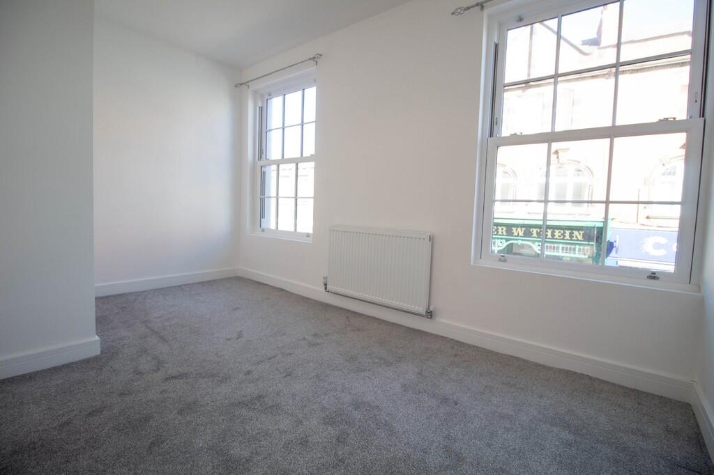 Apartment in Nottingham - View 5