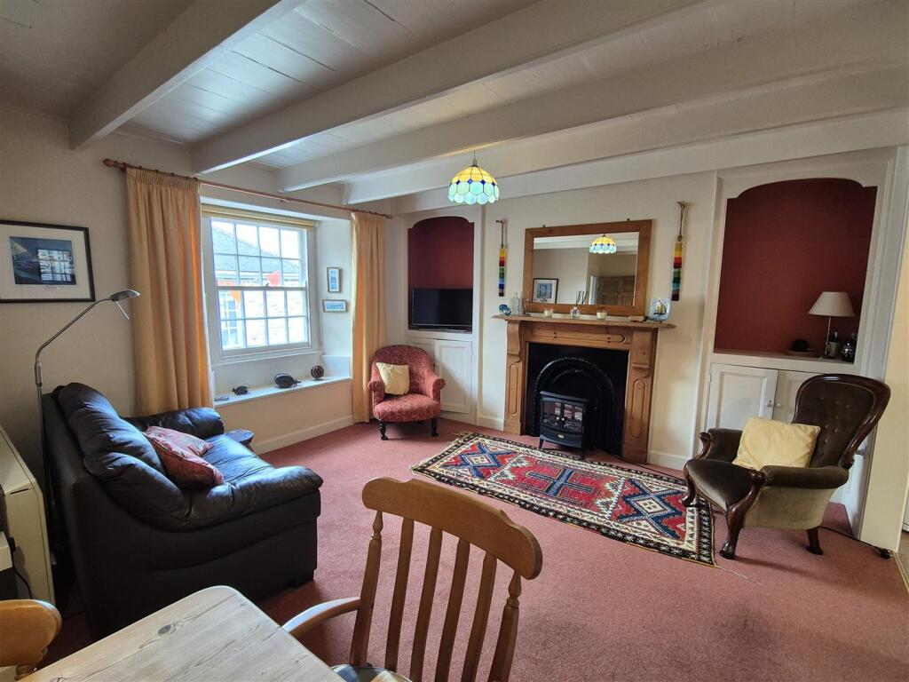 Apartment in Plymouth - View 2