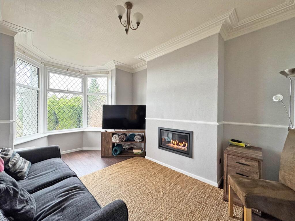 House in Oldham, Greater Manchester - View 2