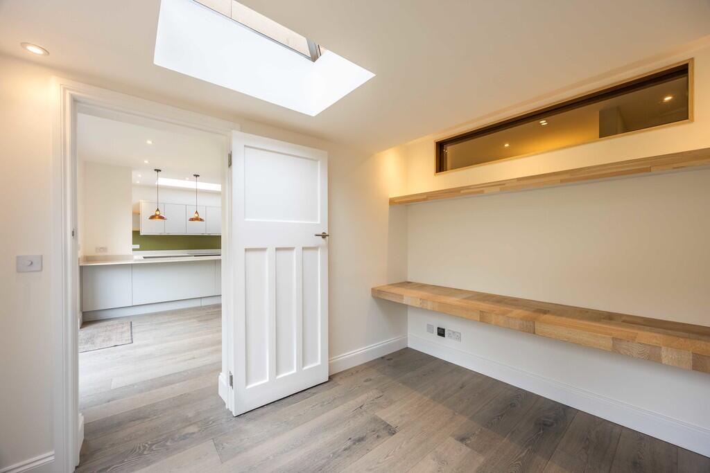 House in Bath - View 6