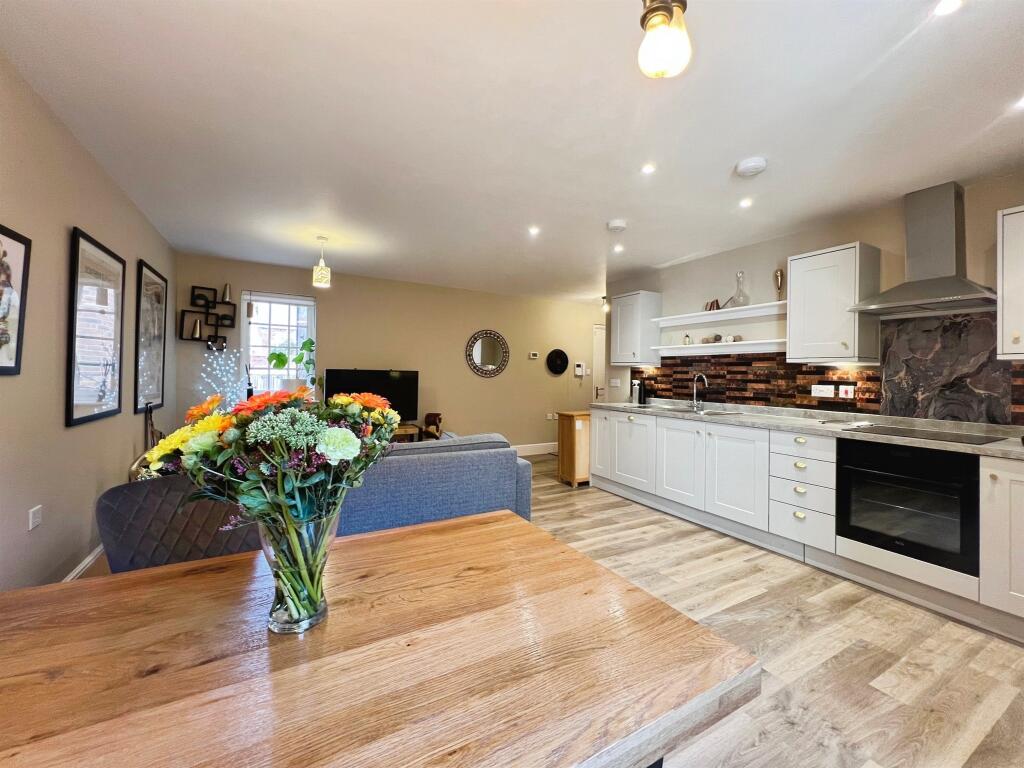 Apartment in Oxford - More