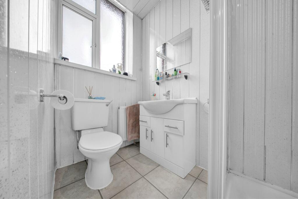 Additional image 21 of Coppersend, Whalley Road, Wilpshire -Three bedroom detached with 2 x 1 bedroom Apartments