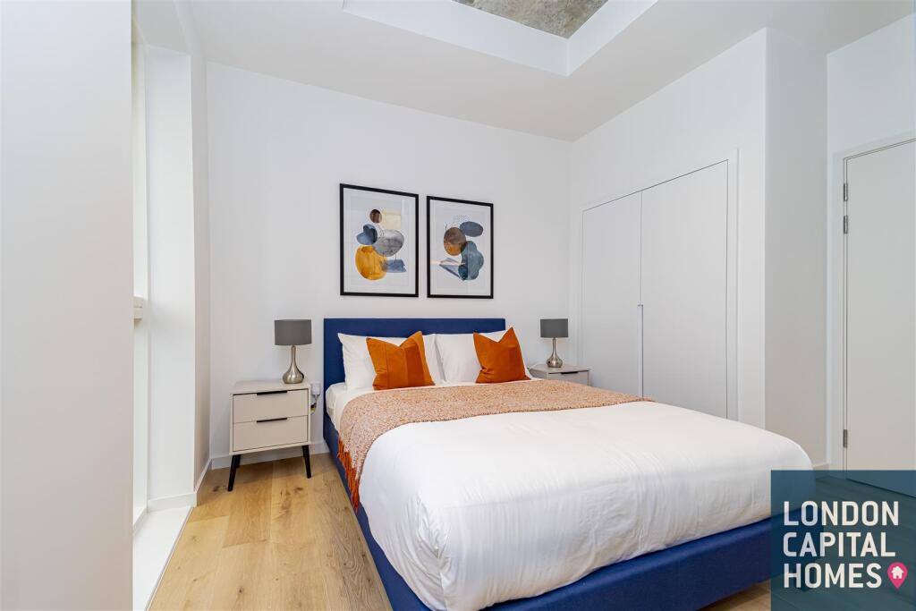 Apartment in London, Goodluck Hope, Blackwall - More
