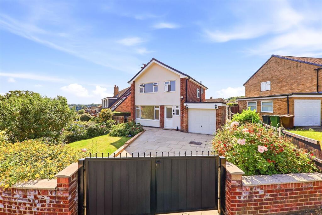 Main image of property: Parkside View, Meanwood, Leeds, West Yorkshire.