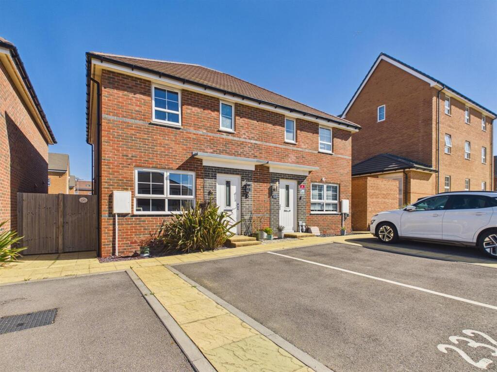 Main image of property: Robin Lane, Peacehaven