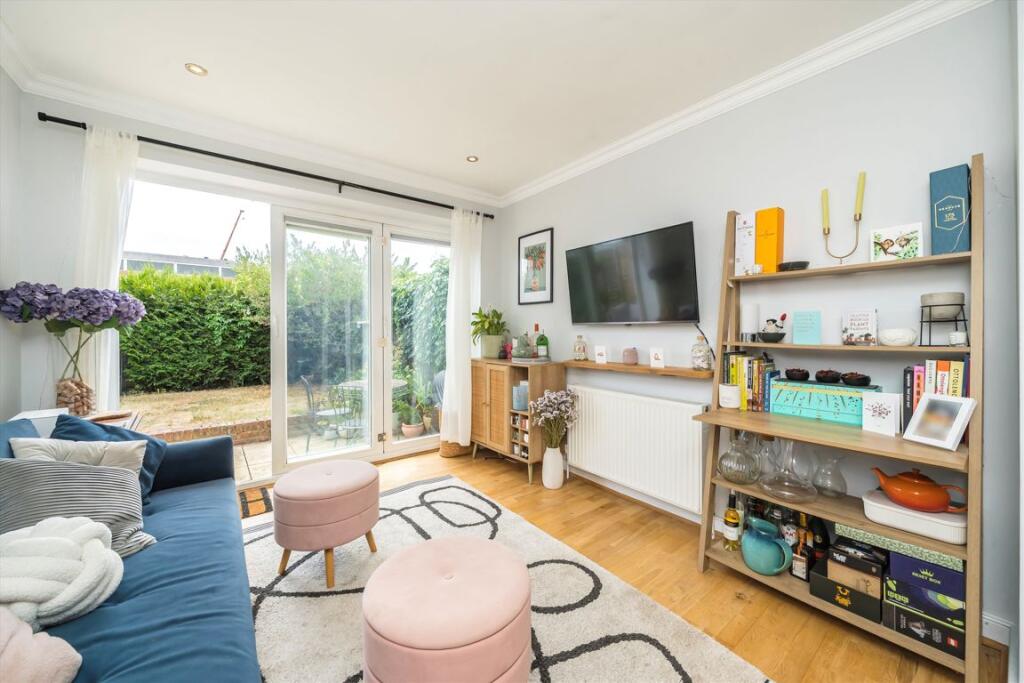 Apartment in London - View 5
