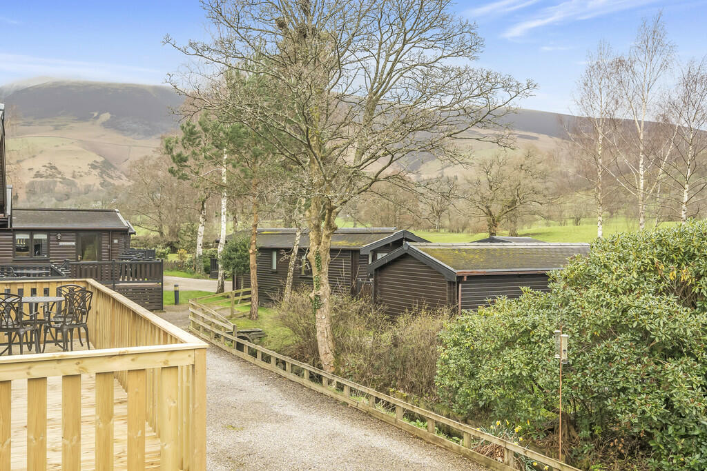 Fell View Lodge, 13 Burnside Park, Underskiddaw, Keswick, Cumbria CA12 4PF photo 3