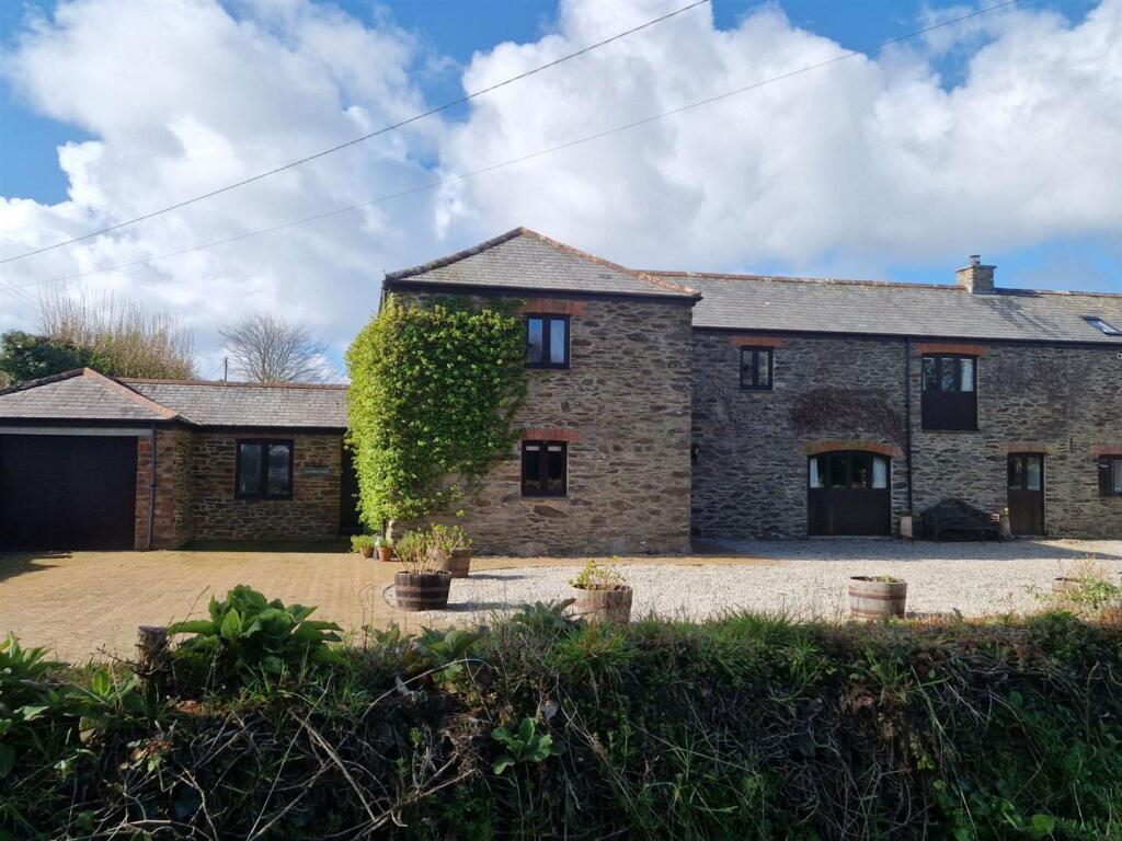 Main image of property: Veryan Green, Veryan, Truro