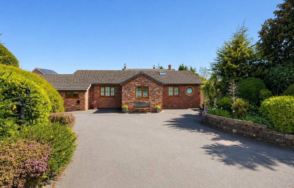 Main image of property: Hall Lane, Mawdesley, L40