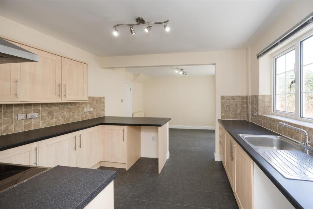 House in Felixkirk, North Yorkshire - More
