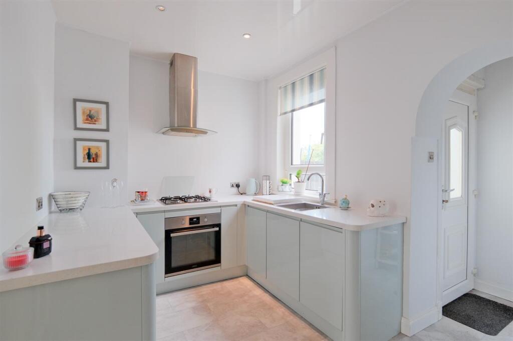 House in Glasgow, South Lanarkshire - View 5