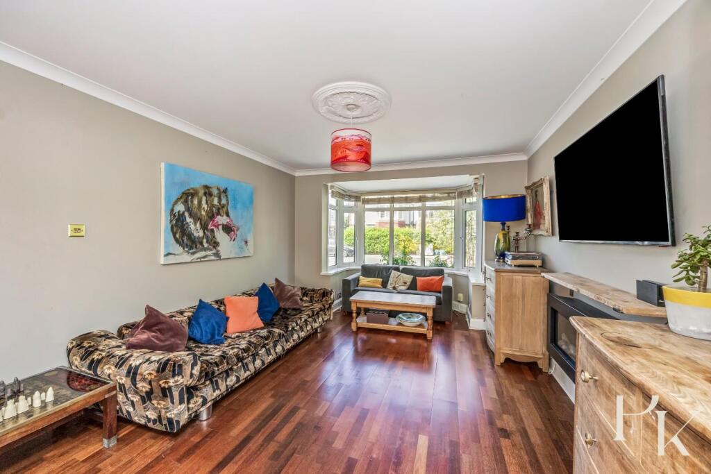 Berriedale Avenue, Hove - More