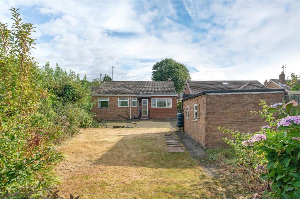 Main image of property: Starwood, The Leazes, Burnopfield, Newcastle upon Tyne, County Durham NE16 6HJ