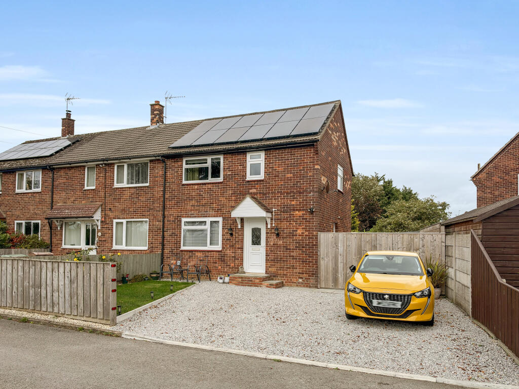 Main image of property: Auchinleck Close, Kelleythorpe, East Riding Of Yorkshire