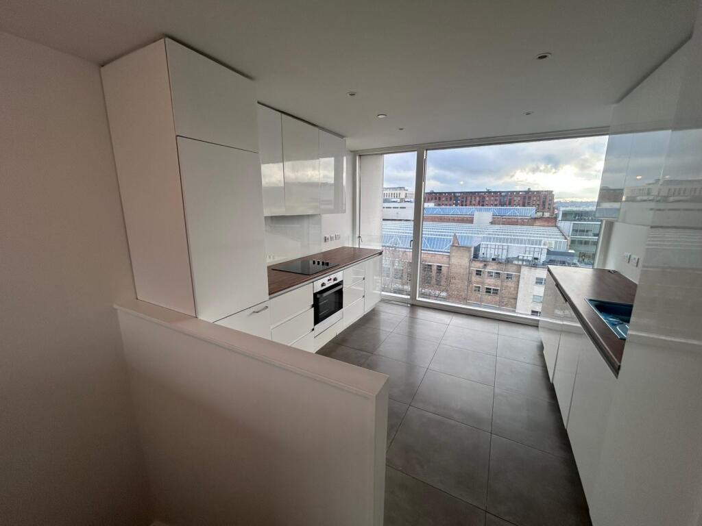 Apartment in Nottingham, Lace Market, The Meadows - More