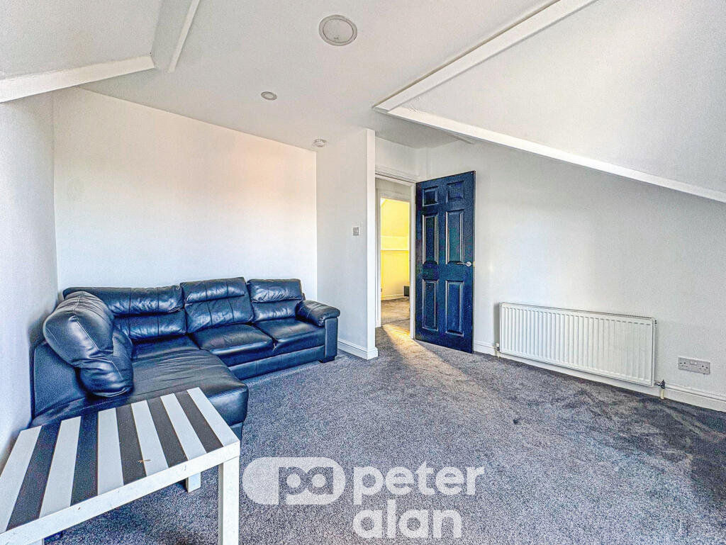 Apartment in Cardiff - View 4