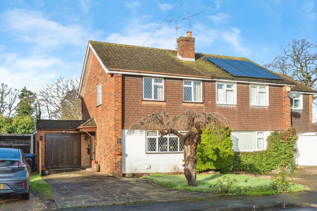 Main image of property: Magdalen Close, Byfleet, Surrey, KT14
