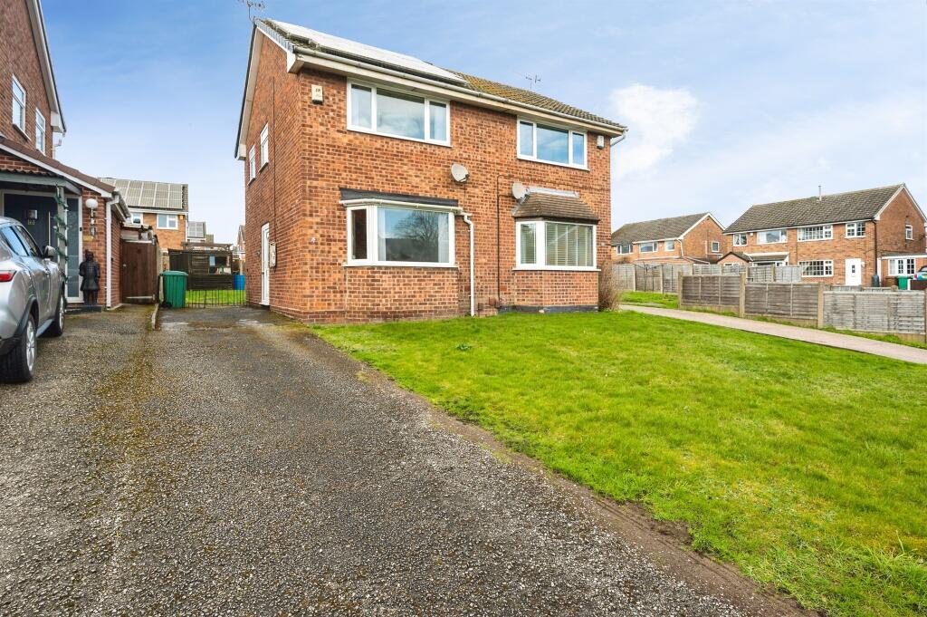 Main image of property: Glenorchy Crescent, Nottingham