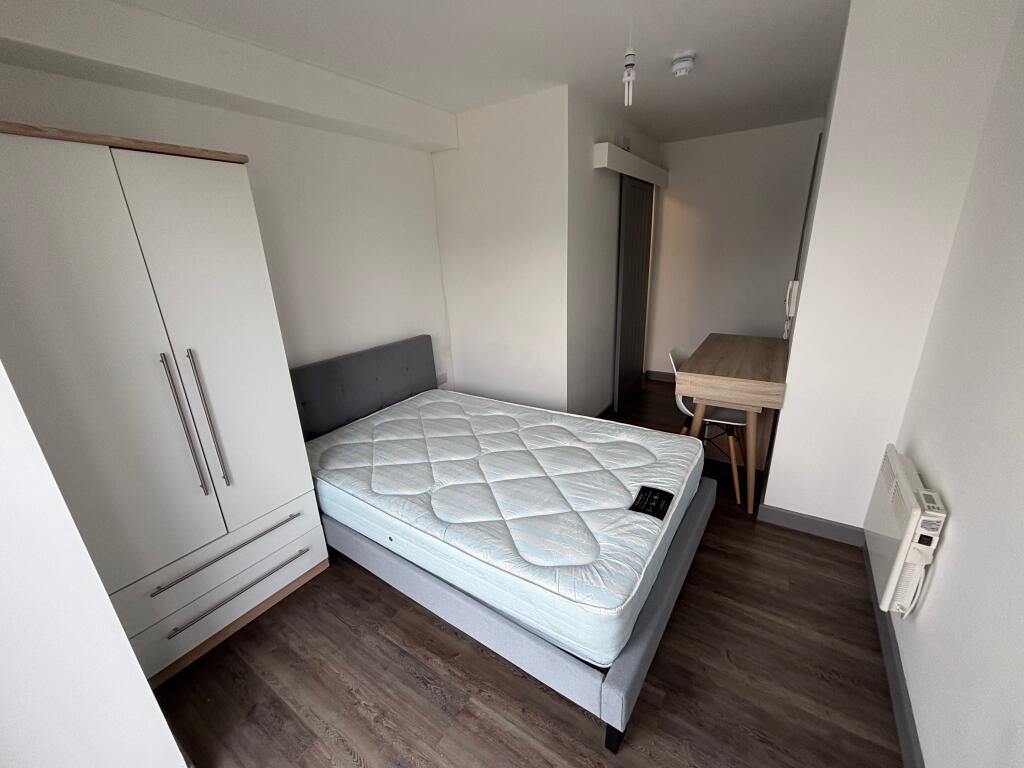 Apartment in Moreton, Liverpool City Region - View 2