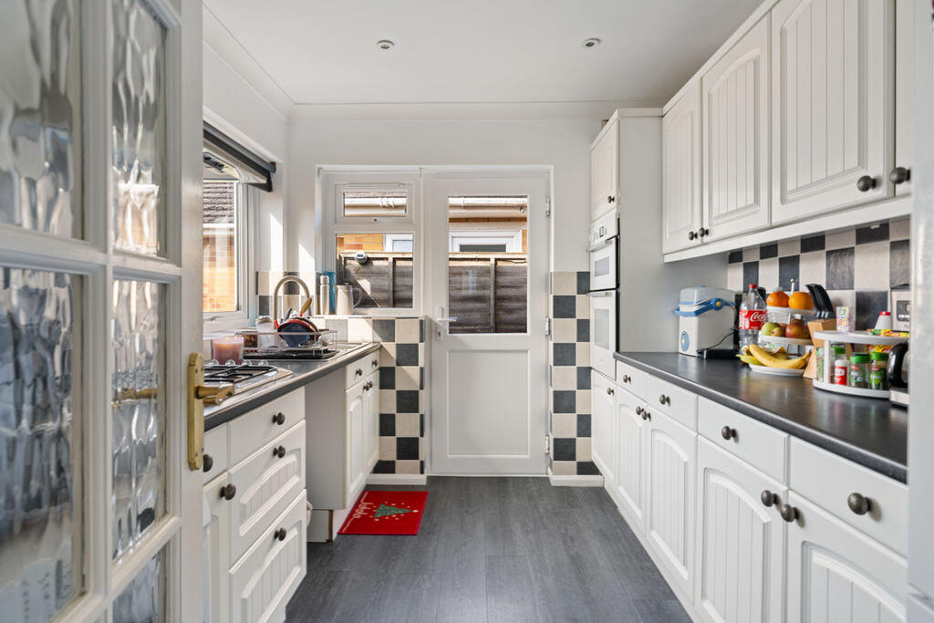 House in Portsmouth - View 4