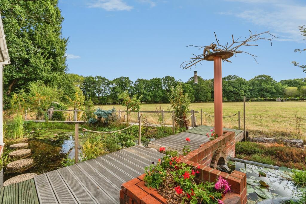 Main image of property: The Copse, Bourne Lane, Woodlands, Southampton, SO40