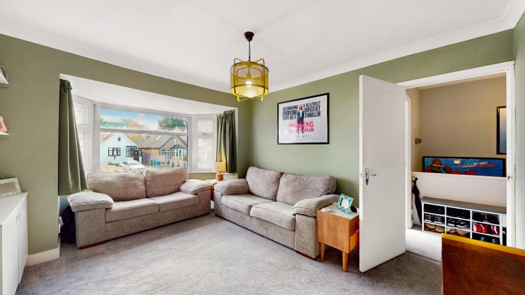 Apartment in London, Rayners Lane - View 4