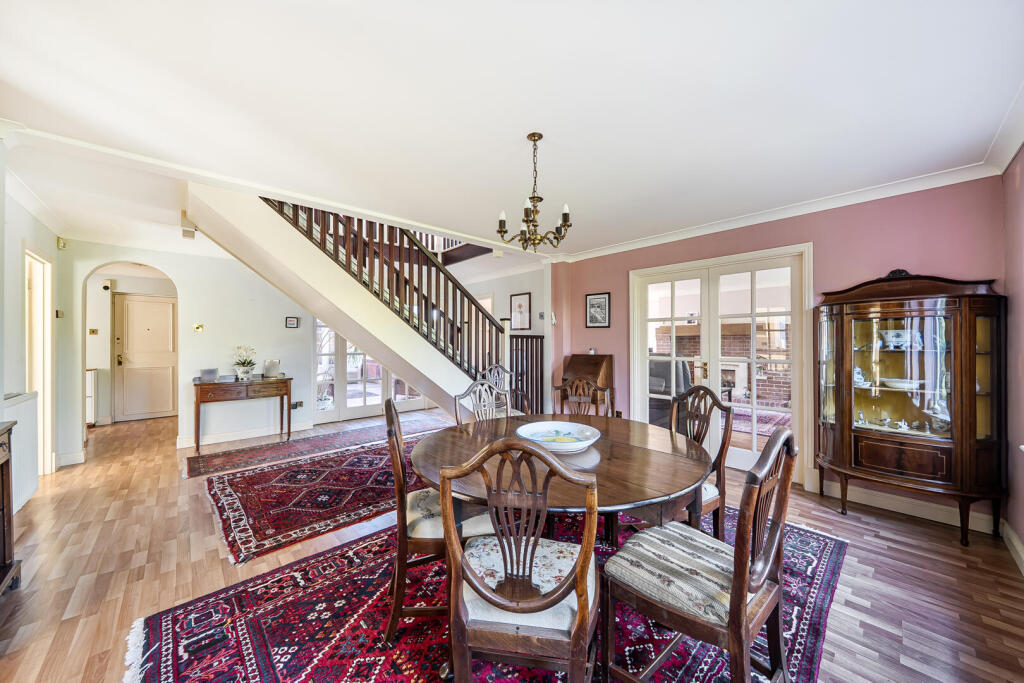 House in Redhill - View 5