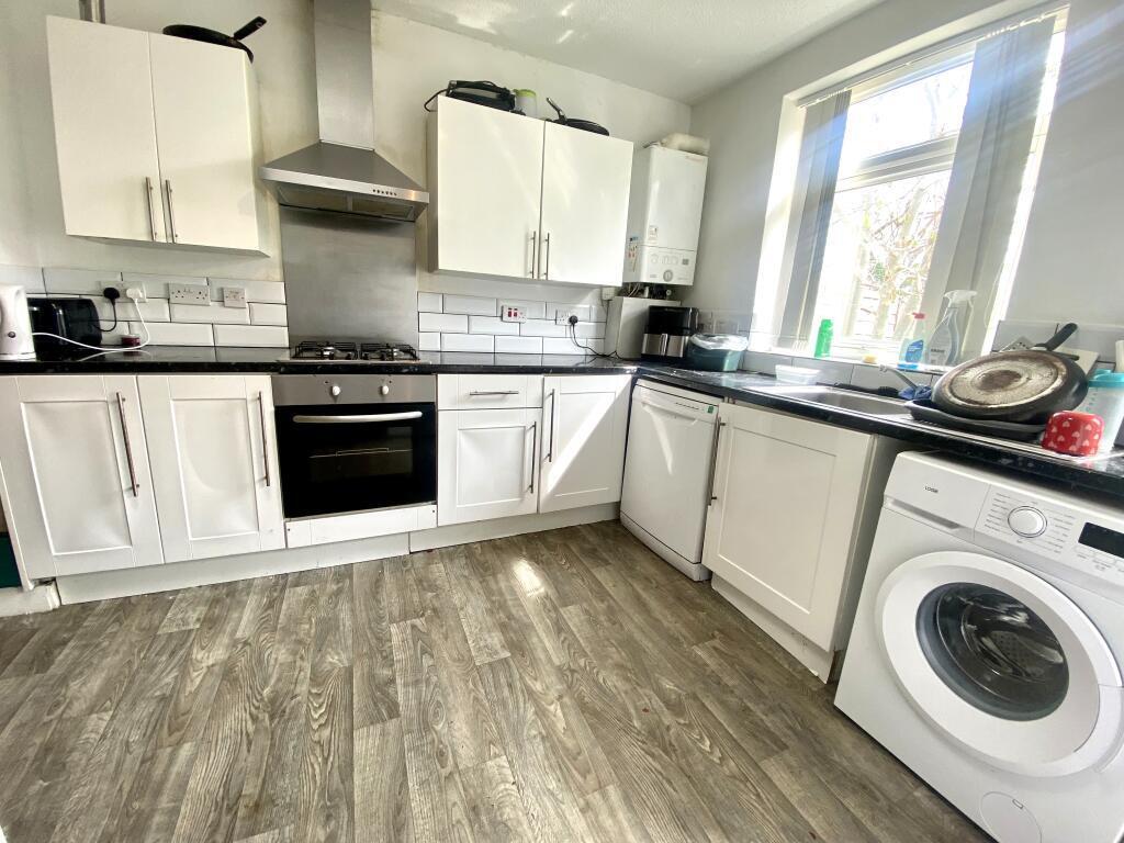 Main image of property: Eighth Avenue, Bristol