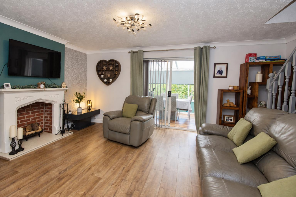 House in Blackburn - View 3