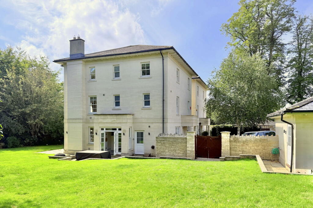 The Elms, Bath, Bath