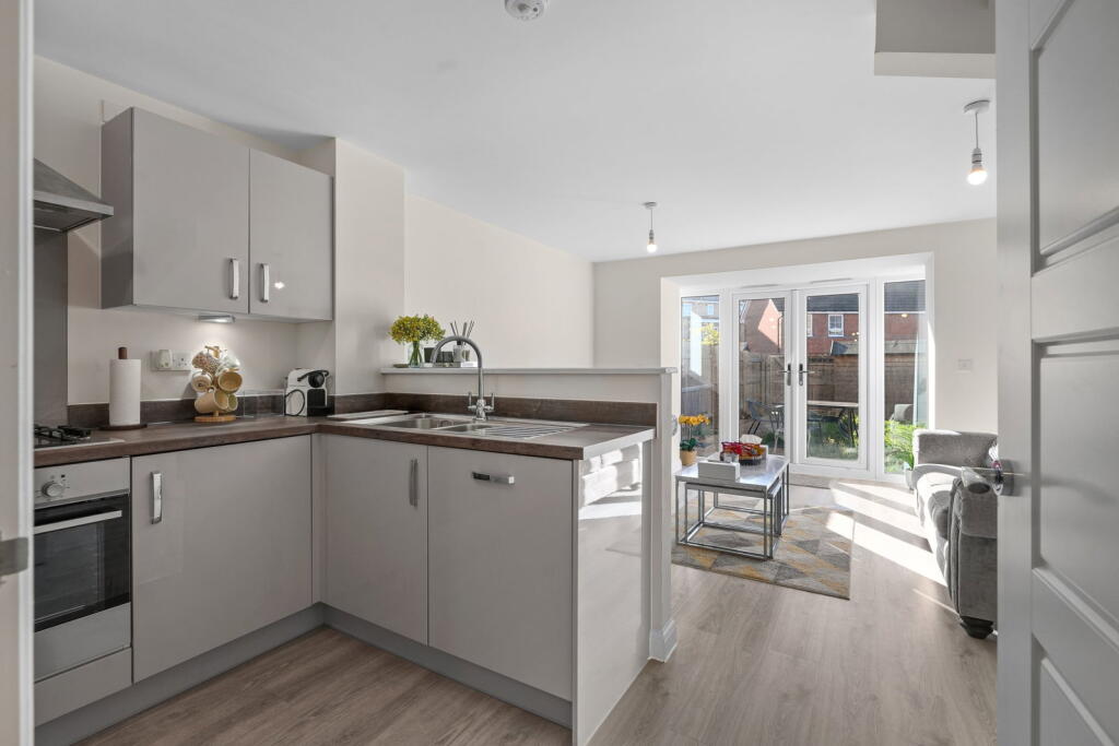 Fen Street, Brooklands, Milton Keynes, MK10 7JJ photo 3
