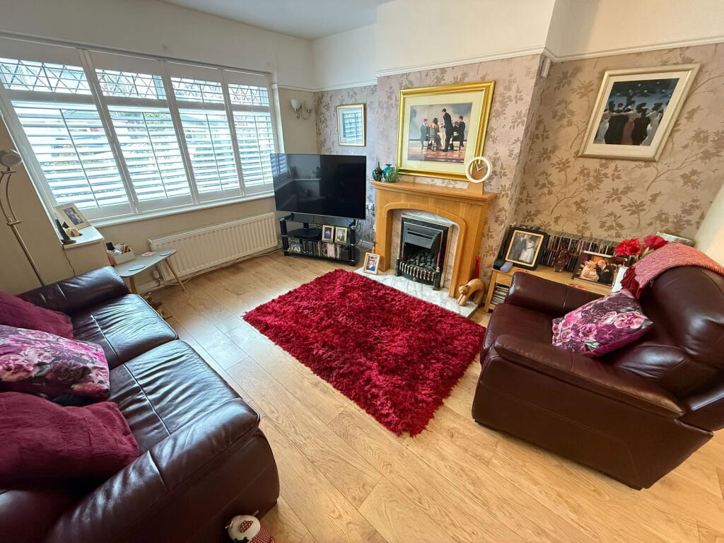 Hickson Avenue, Maghull photo 2