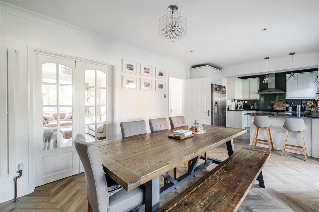 House in Kingston upon Thames - View 4