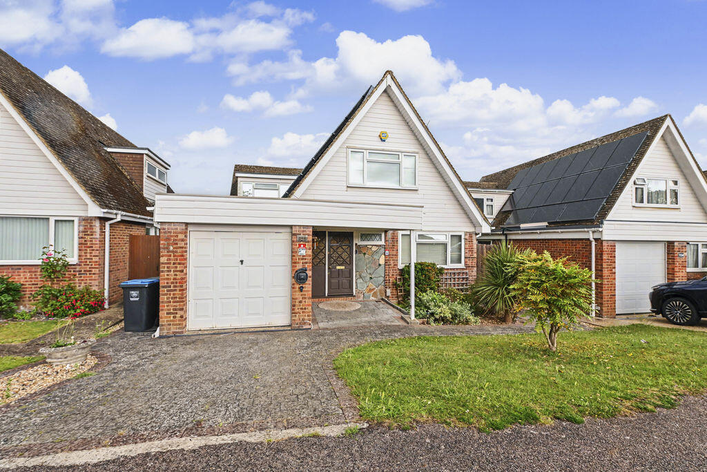 Main image of property: St. Agnells Lane, Hemel Hempstead
