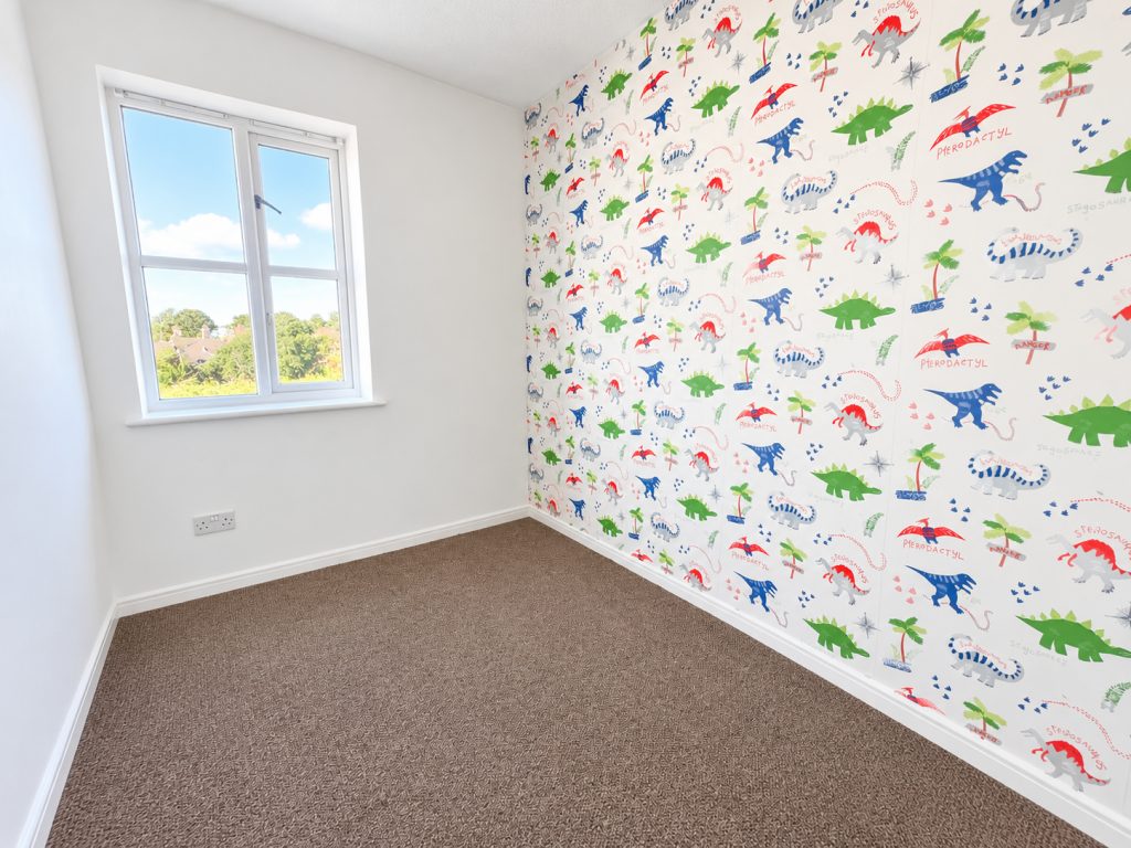 Apartment in Thurrock, Essex - View 4