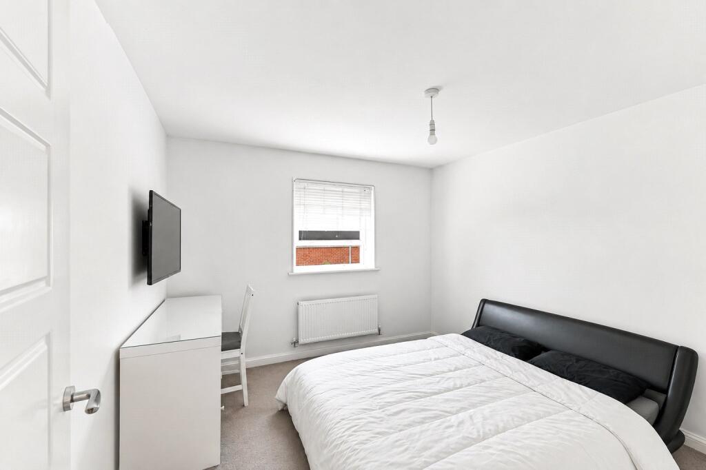 Apartment in Kempston, Bedford - View 4