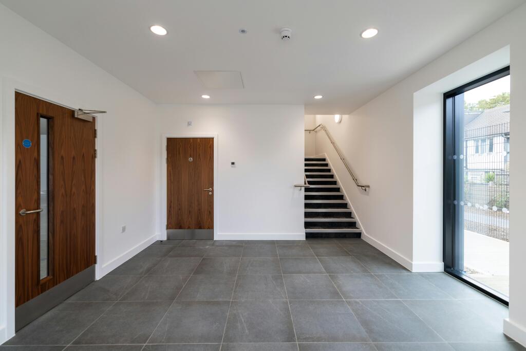 Eighty_Padrock_Leyton_0003.jpg