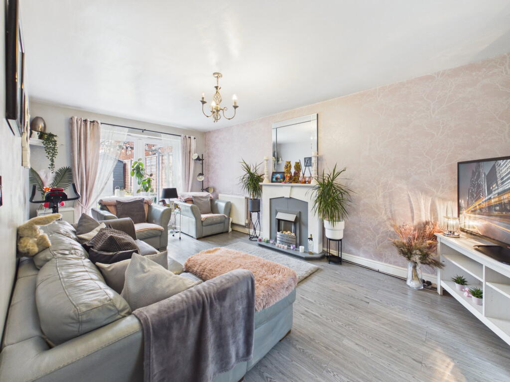 House in Telford - View 2