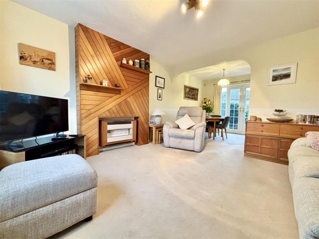 North Cliffe Drive, Thornton, Bradford photo 2