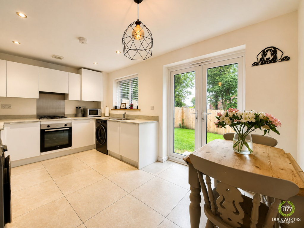 Woodview Drive, Accrington, BB5 photo 2