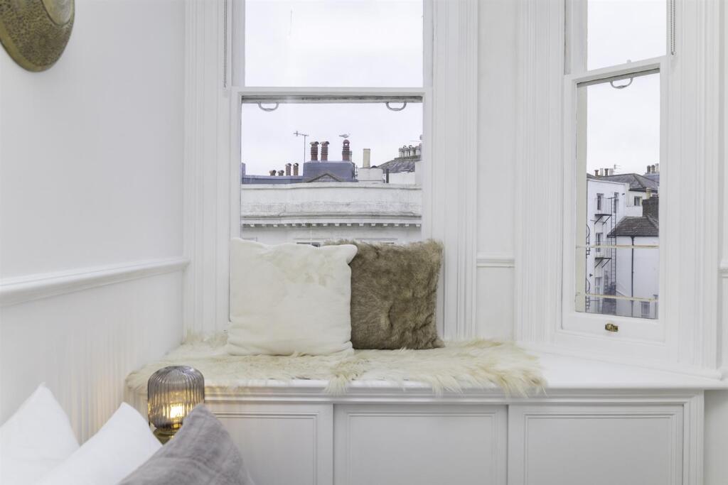 Apartment in Brighton, Brunswick - View 5