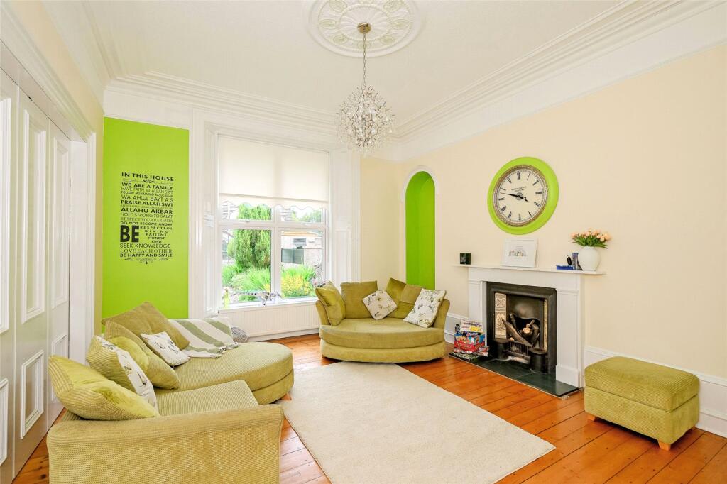 House in Aberdeen, Dyce, Dyce and Stoneywood - More
