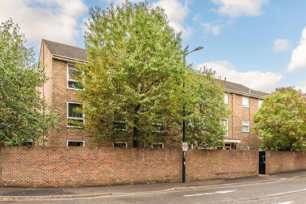 Main image of property: Arragon Road, Twickenham